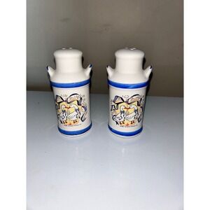 1988 Artmark Chicago Vintage Country Geese Milk Can Salt and Pepper Shakers Set